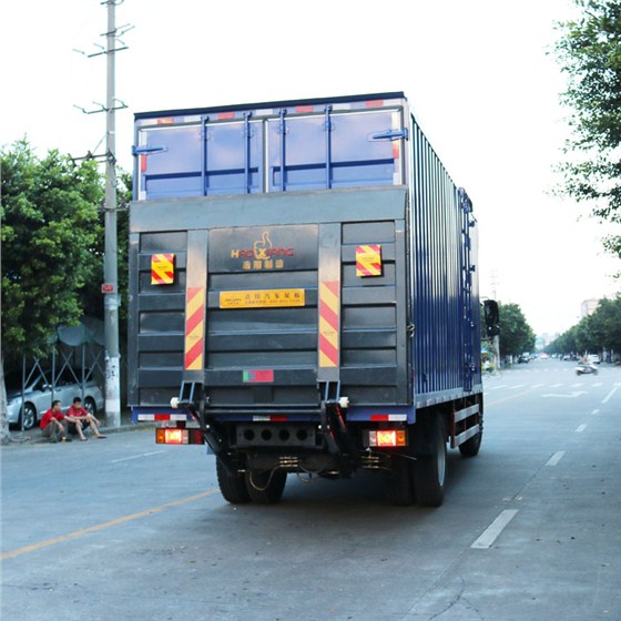 汽車尾板，貨車尾板